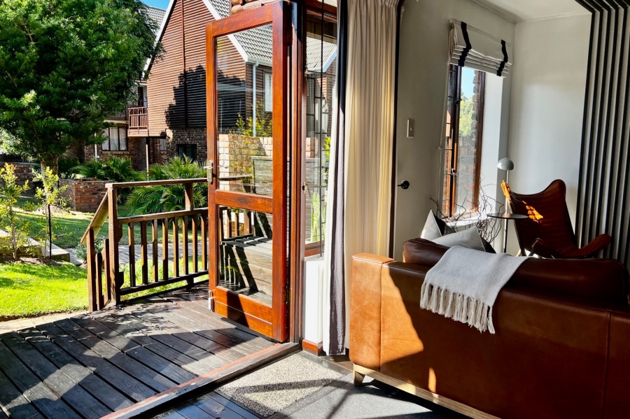 2 Bedroom Property for Sale in Heatherlands Western Cape